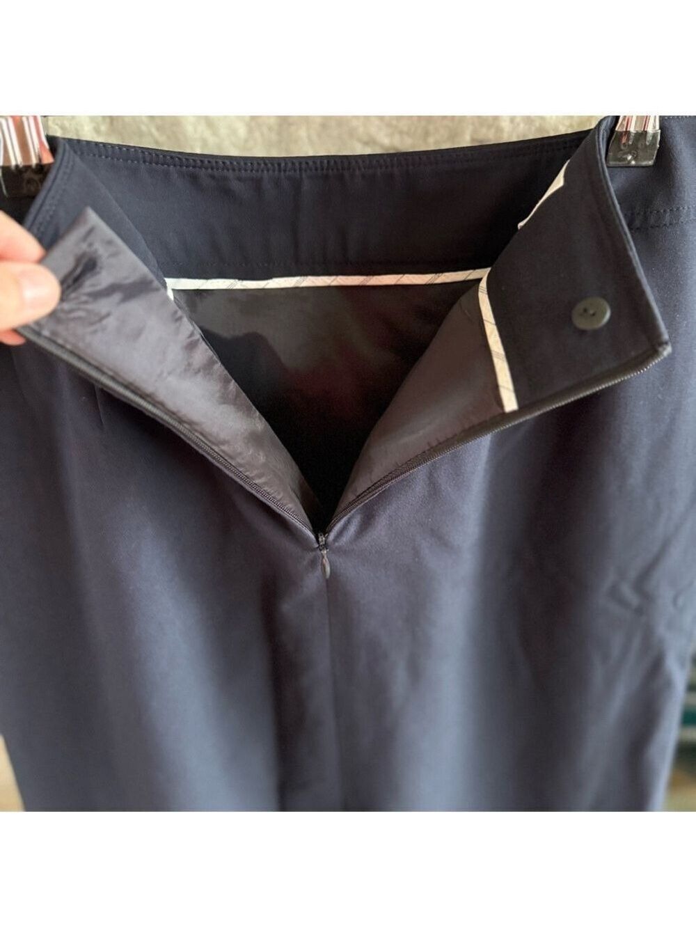 Talbots Navy Belted Pencil Skirt size 14 - Picture 7 of 8